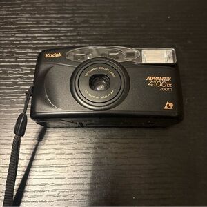 Kodak Advantix 4100ix Zoom Point & Shoot Film Camera. Tested